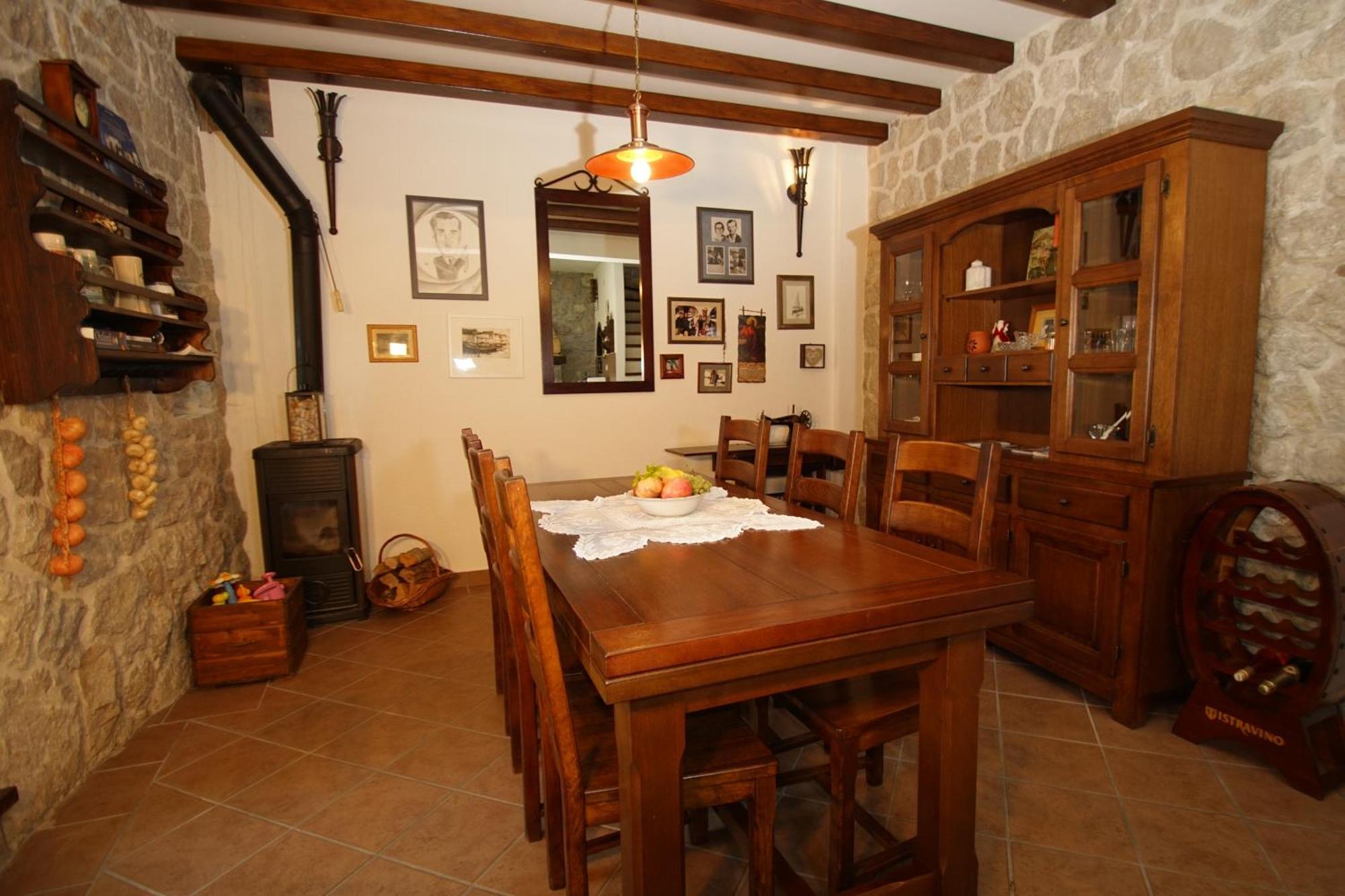House Dida Mate - Cozy House In Nature With Heated Pool Tucepi Bagian luar foto