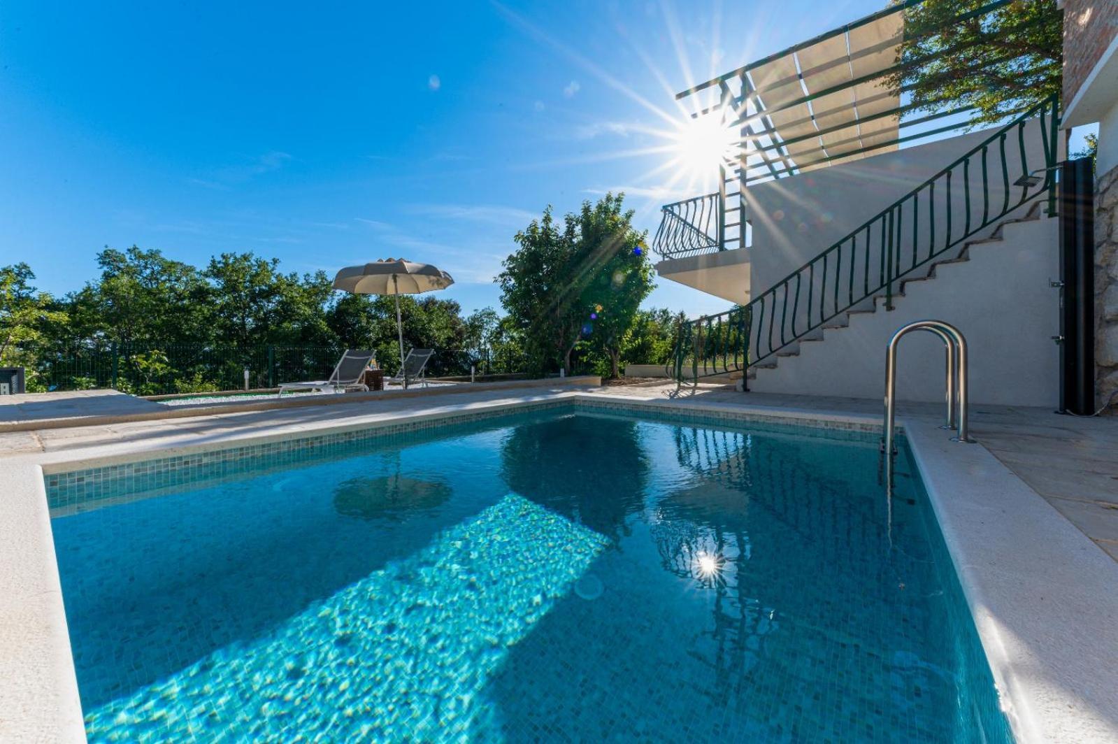 House Dida Mate - Cozy House In Nature With Heated Pool Tucepi Ruang foto